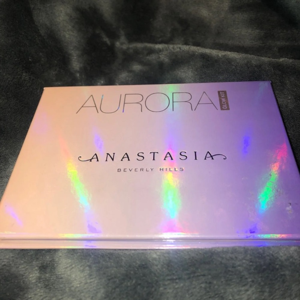 Anastasia Aurora highlight pallete